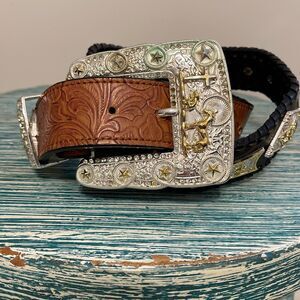 Praying Cowboy Vintage 2-Toned Hand-tooled Large Buckle Men’s Western/Cowboy Bel
